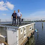 Hausboot Janne Inclusive Kanu Nach Verfuegbarkeit Sup Und Wlan 50 Mbit S Flat Tekne *