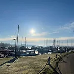 Hausboot Janne Inclusive Kanu Nach Verfuegbarkeit Sup Und Wlan 50 Mbit S Flat